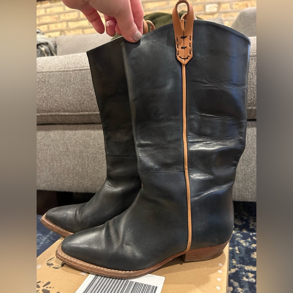 EUC We The Free Black Boots Size US 6.5 EUR 36.5